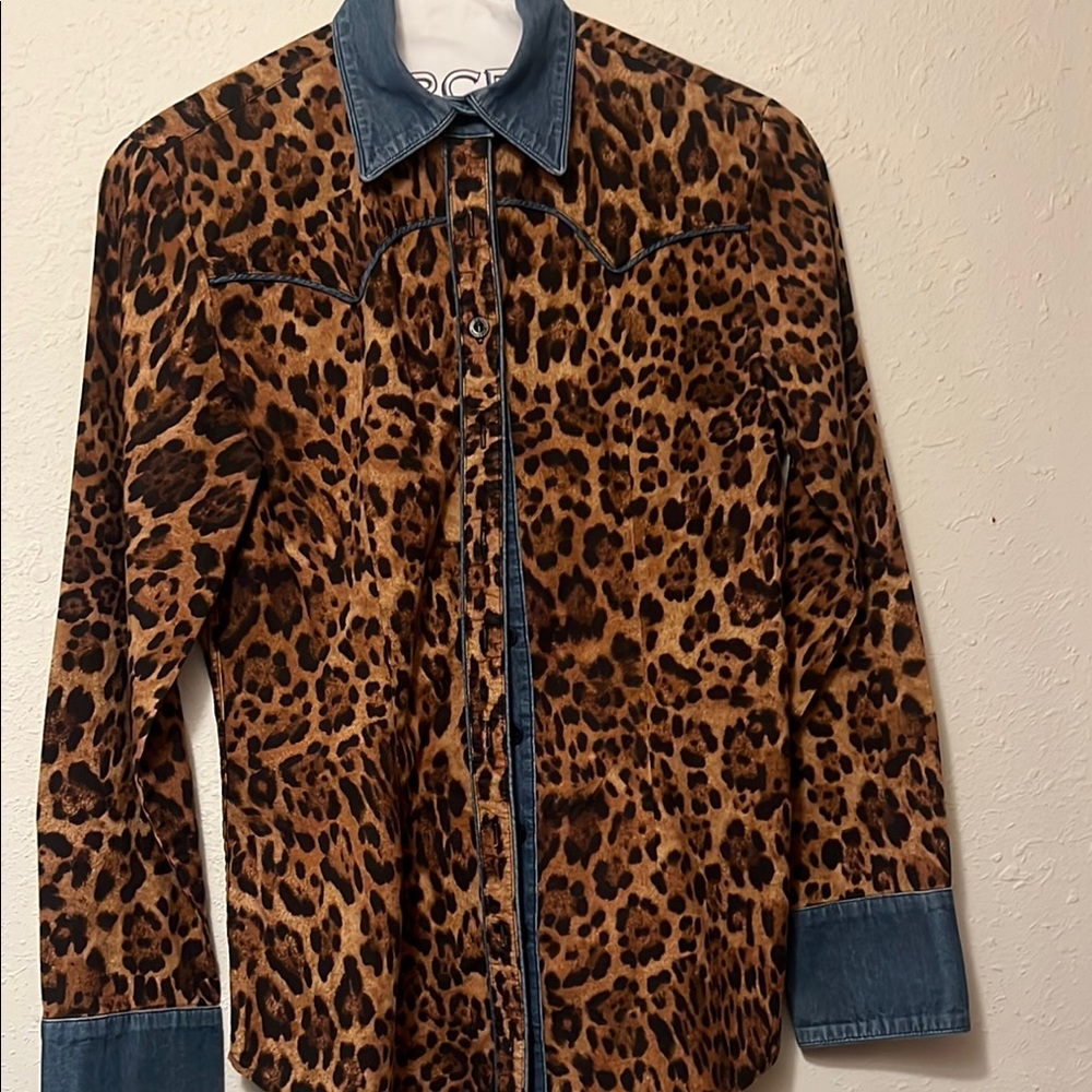CR Ranchwear Leopard Print Button Down Shirt
